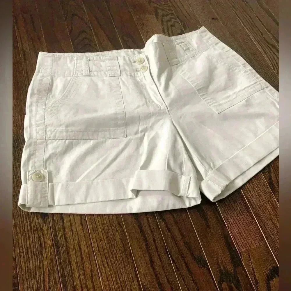 Ann Taylor Women’s 10 Signature Cream 5.5" Inseam Cotton Shorts - EUC - Picture 2 of 9